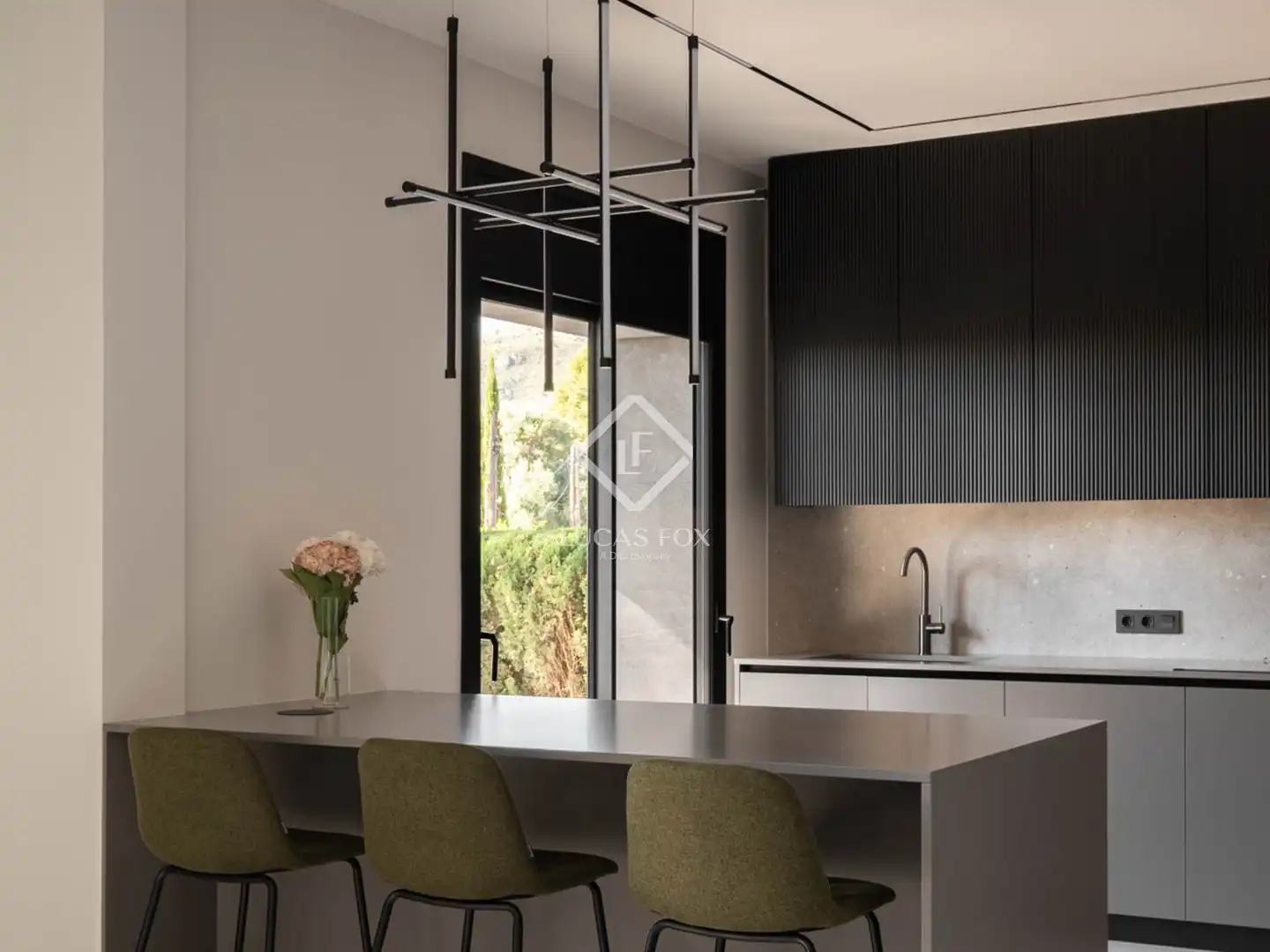 Cocina de Casa o chalet en venta en Castelldefels con Aire acondicionado, Jardín privado y Trastero