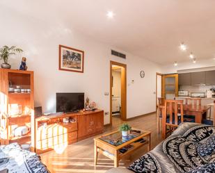 Sala d'estar de Planta baixa en venda en Sabadell amb Aire condicionat, Calefacció i Forn