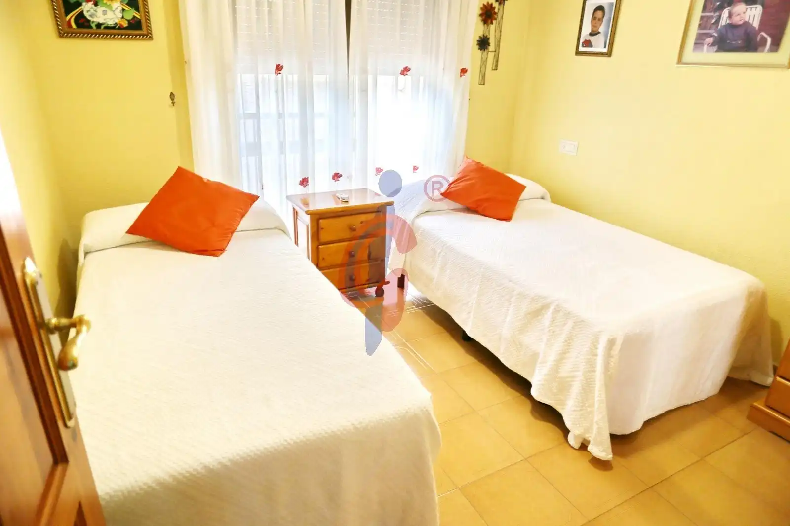 Bedroom of Detached homes for sale in Guardamar del Segura  with Air Conditioner, Private garden and Terrace