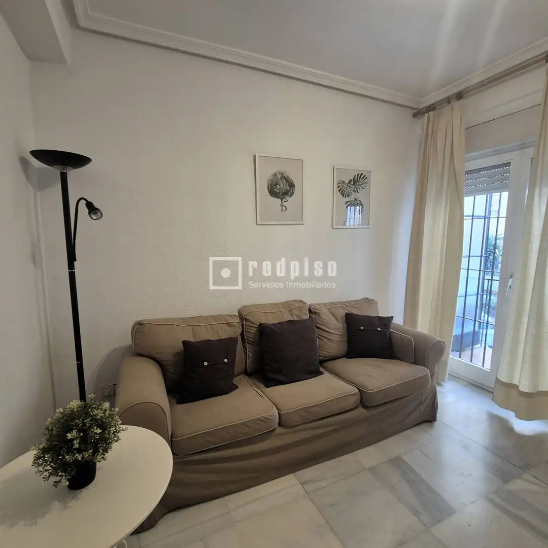 Flat with lift for sale in de la Virgen de la Cinta