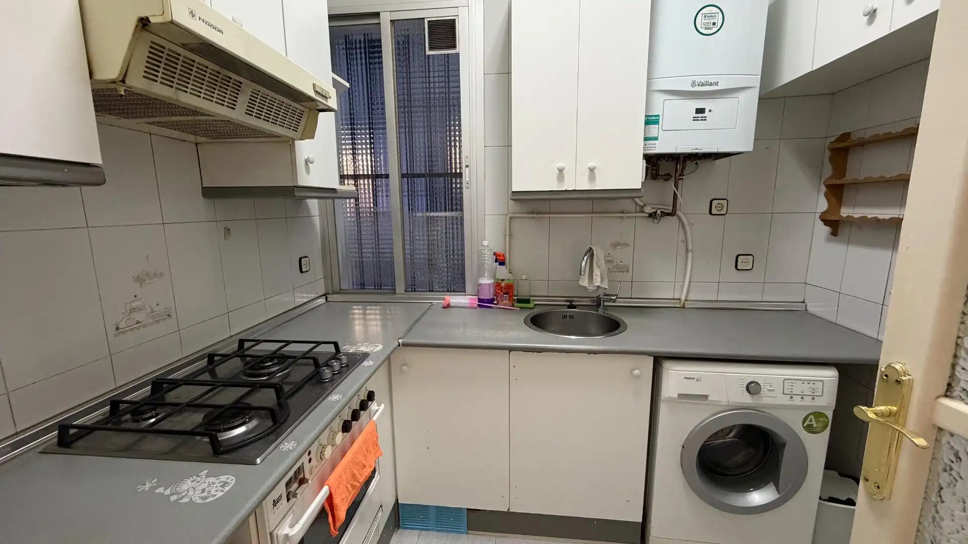 Appartamento con ascensore in vendita a Calle Calle Gutenberg, imagen 4