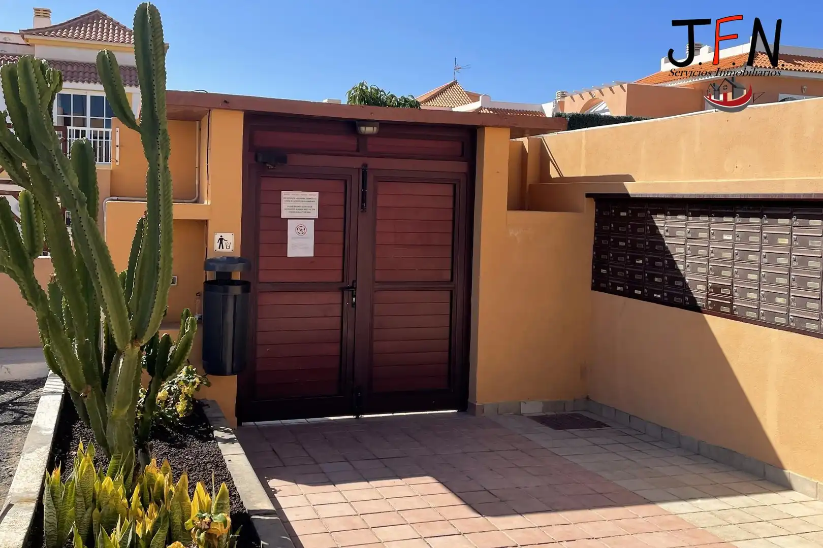 Parking of Ground floor for rent in Antigua  with Furnished, Alarm and Community pool