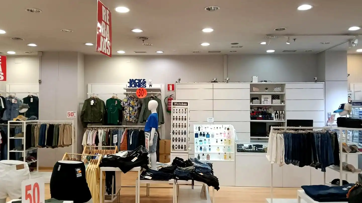 Local commercial à vendre à Del Mercadal, imagen 7