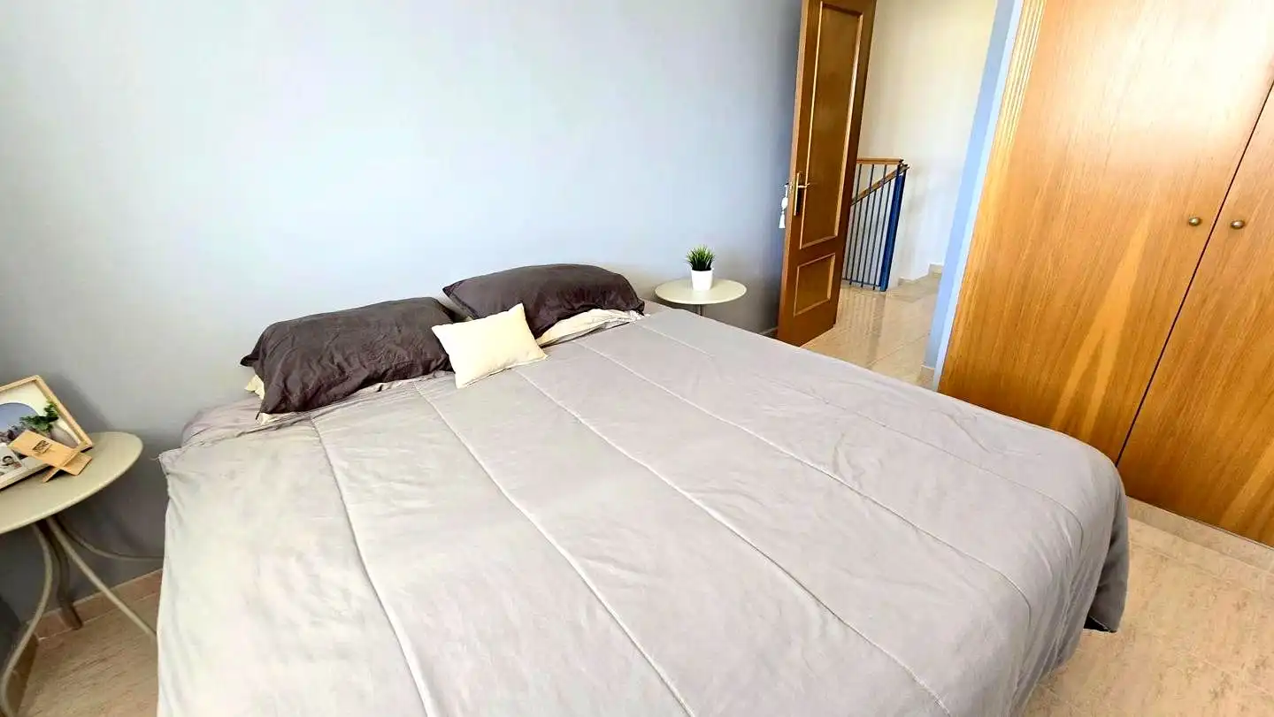 Schlafzimmer von Maisonette zum Verkauf in Gandia mit Klimaanlage, Terrasse und Abstellraum