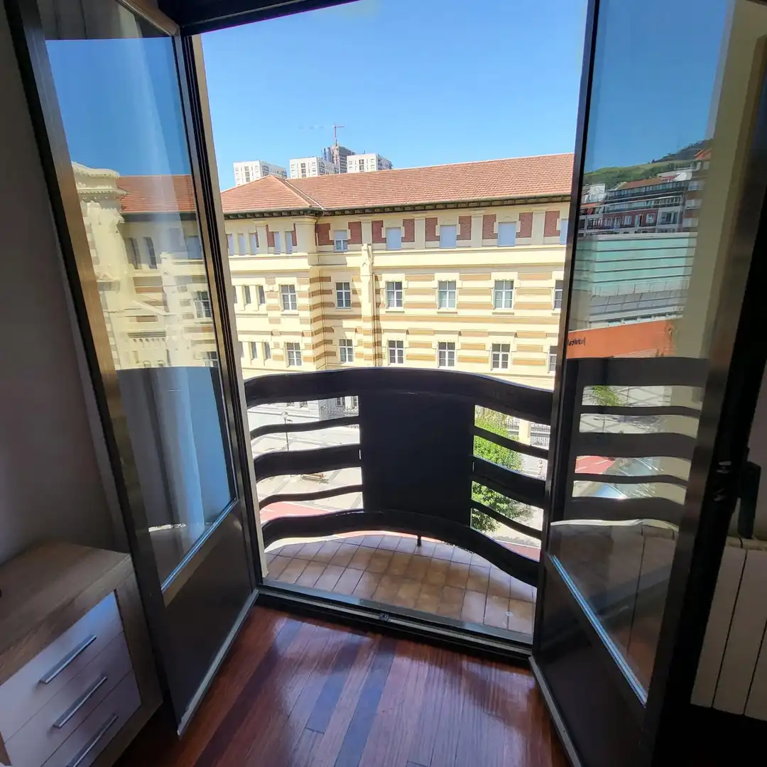 Piso con terraza en venta en Alameda DOCTOR AREILZA, imagen 26