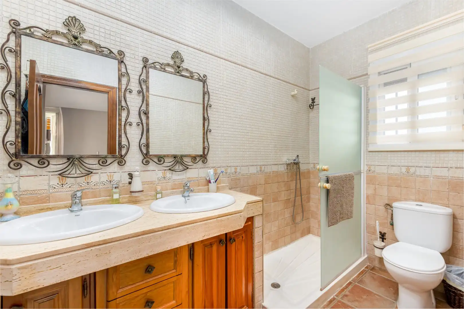 Bathroom of Houses for sale in El Puerto de Santa María  with Air Conditioner, Private garden and Terrace
