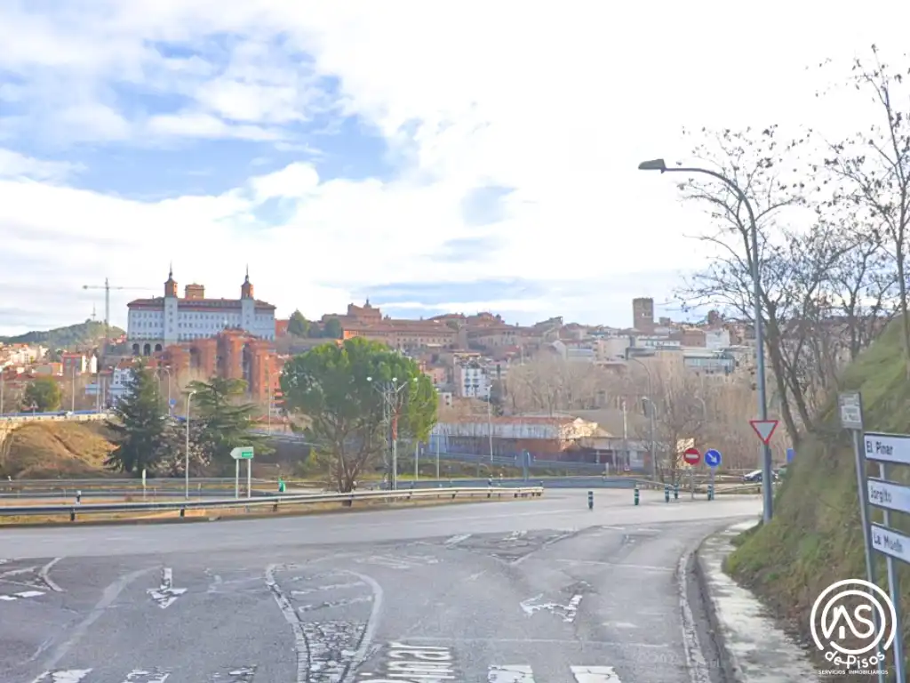 Vista exterior de Residencial en venda en Teruel