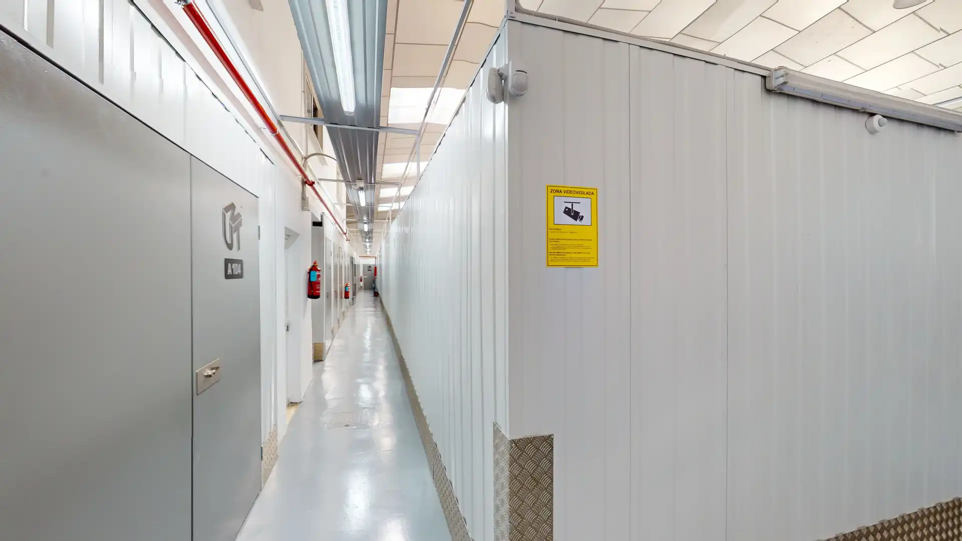 Trastero de alquiler en Alicante / Alacant con Alarma