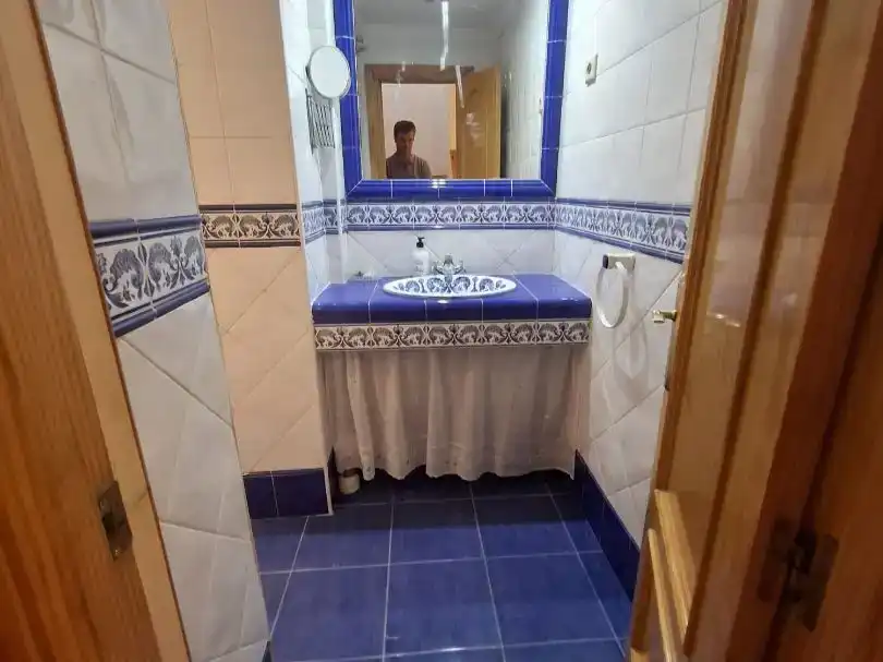 Bany de Pis de lloguer en Montemar 