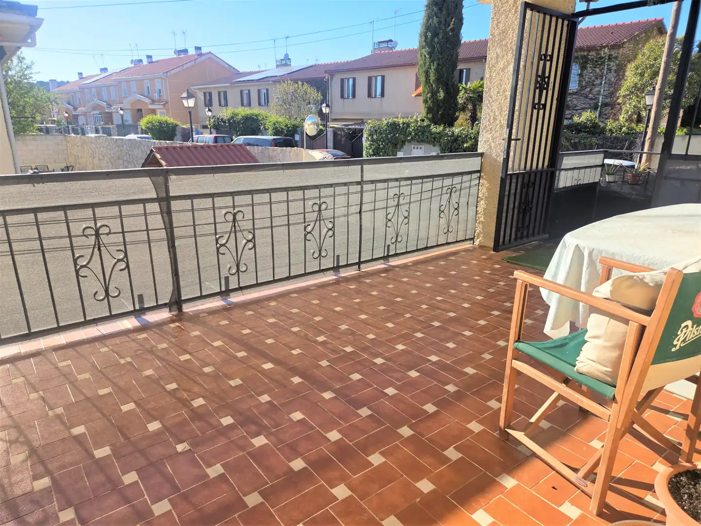 Terrassa de Casa adosada en venda en Navalagamella amb Aire condicionat, Calefacció i Jardí privat