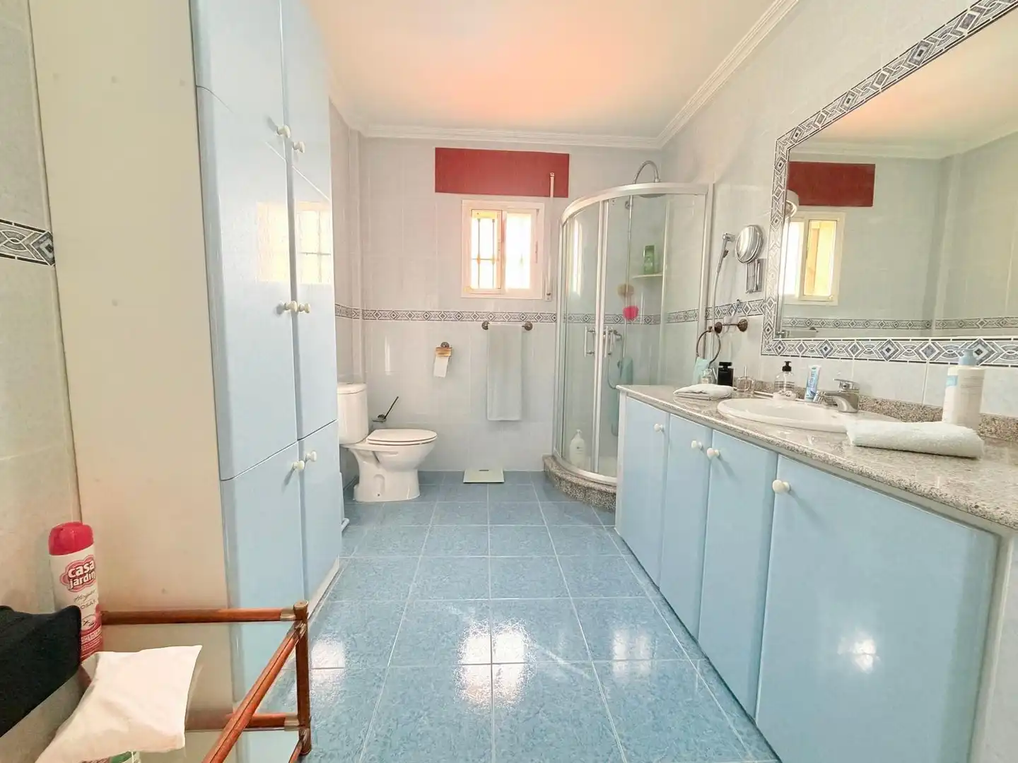 Bany de Casa o xalet en venda en Algeciras amb Piscina