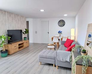 Sala d'estar de Apartament per a compartir en  Zaragoza Capital amb Aire condicionat i Terrassa