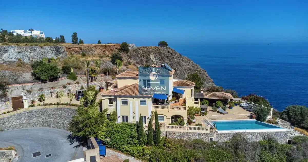 Villa con piscina in vendita a Cotobro, imagen 6