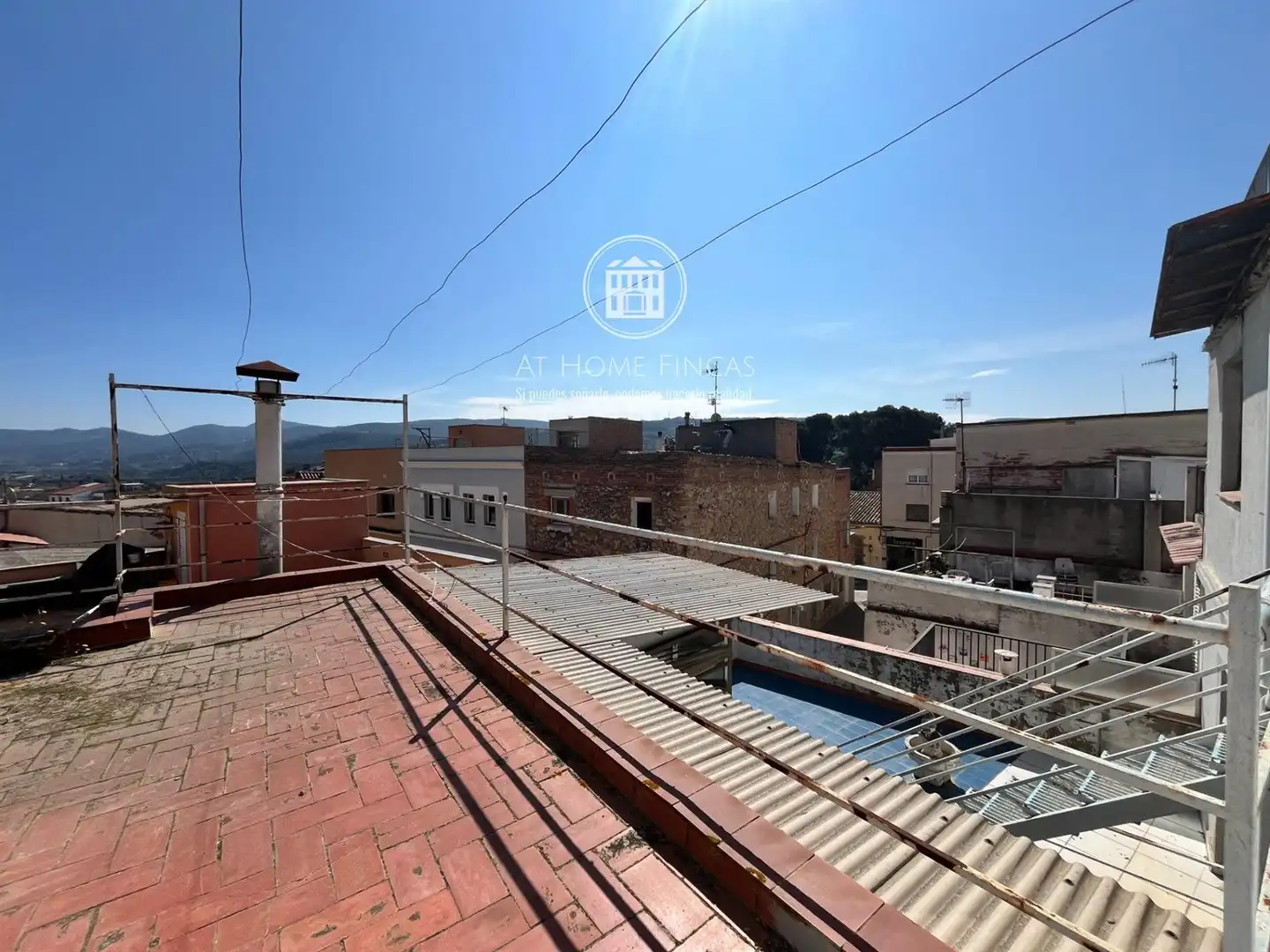Außenansicht von Haus oder Chalet zum Verkauf in Sant Sadurní d'Anoia mit Heizung, Terrasse und Abstellraum