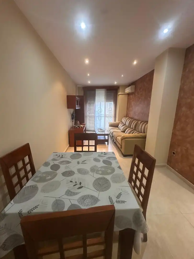 Sala de estar de Apartamento en venta en Don Benito con Jardín privado, Trastero y Amueblado