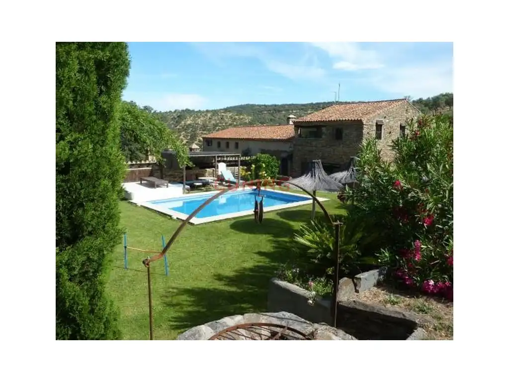 Garden of Houses for sale in Madroñera