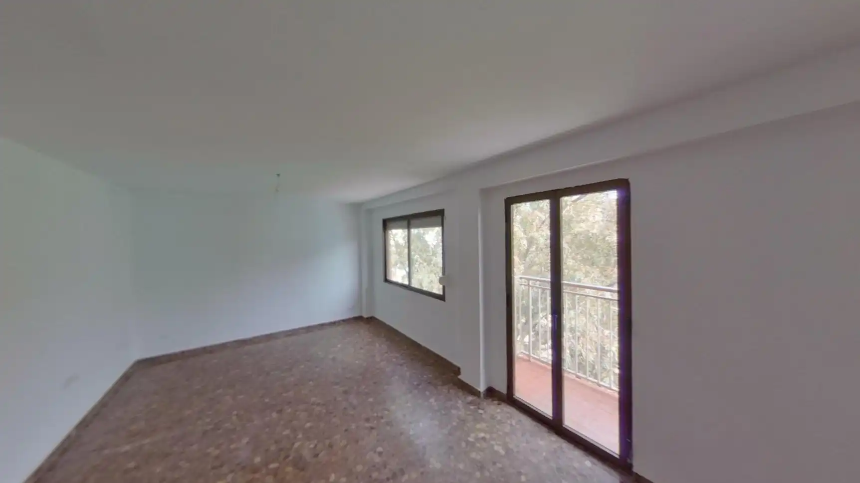 Sala d'estar de Pis en venda en Valencia amb Balcó