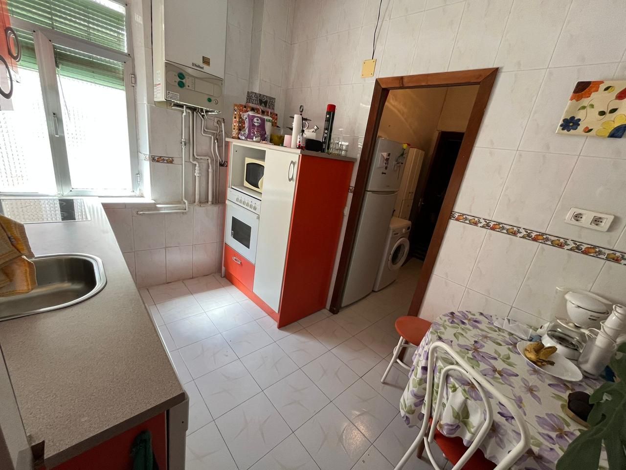 Kitchen of Flat for sale in Salamanca Capital  with Heating