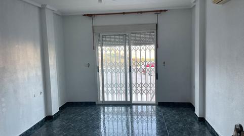 Foto 3 de Casa adosada en venda a Calle 4 de Noviembre, Molins - Campaneta - San Bartolomé, Alicante