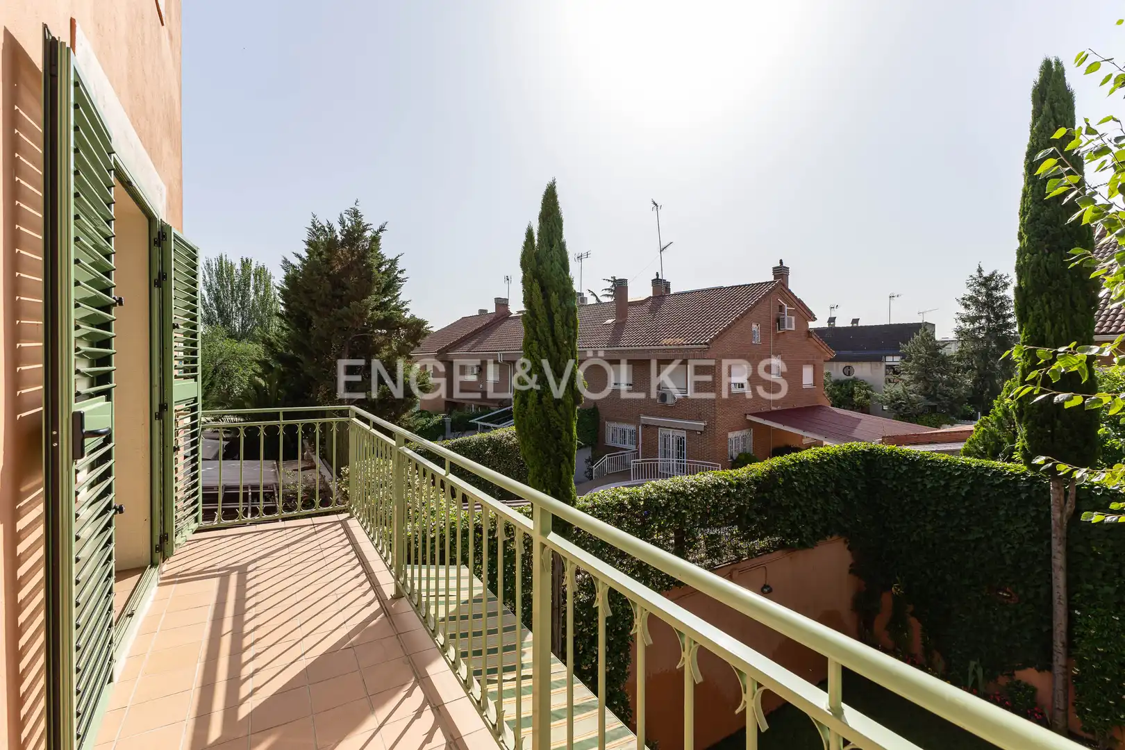 Terrace of Detached homes for sale in Madrid  with Air Conditioner, Heating and Private garden