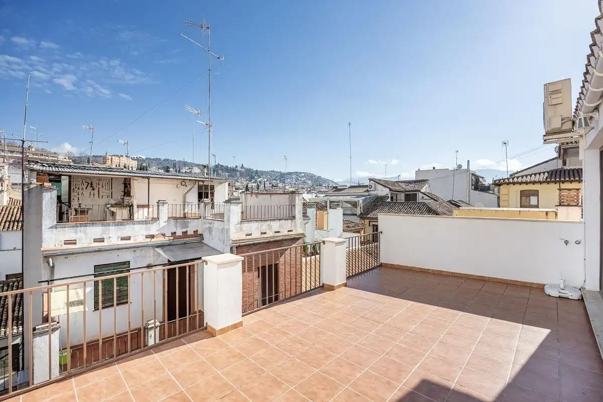 Exterior view of Flat for sale in Granada  with Air Conditioner, Terrace and Balcony