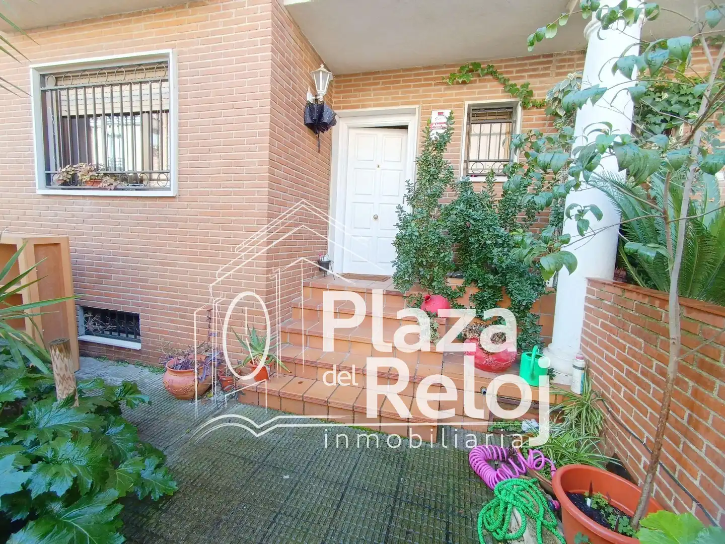 Vista exterior de Casa adosada en venta en Talavera de la Reina con Aire acondicionado y Calefacción