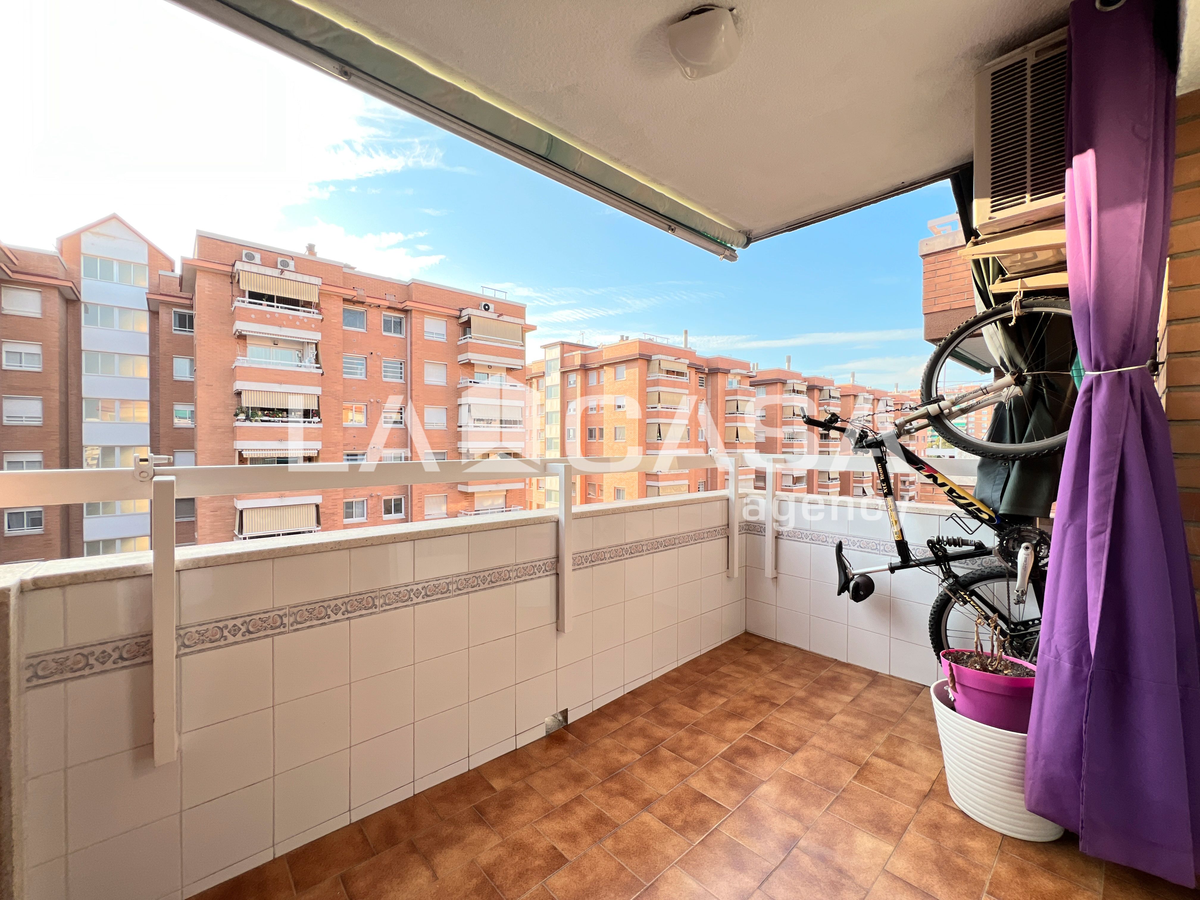 Exterior view of Flat for sale in Badalona  with Heating and Balcony