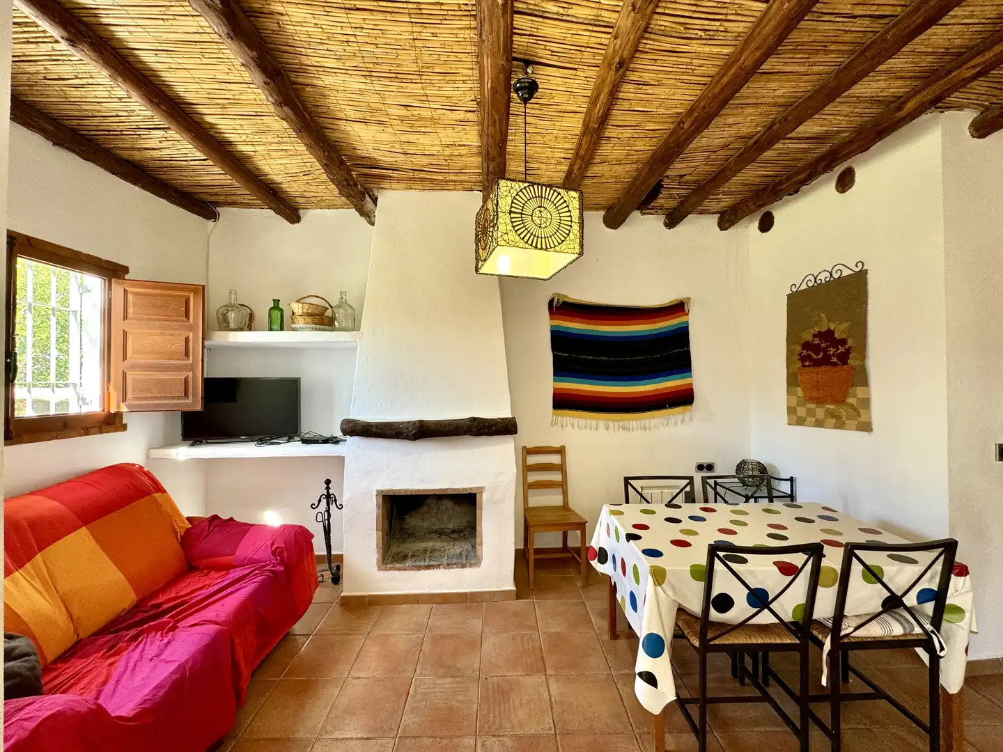 Sala de estar de Terreno en venta en Alpujarra de la Sierra