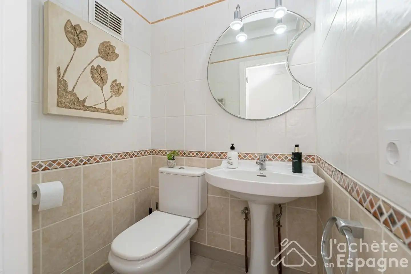 Bathroom of Houses for sale in Jávea / Xàbia  with Air Conditioner, Heating and Private garden