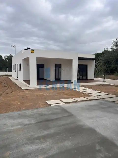 Exterior view of Houses for sale in El Vendrell  with Terrace