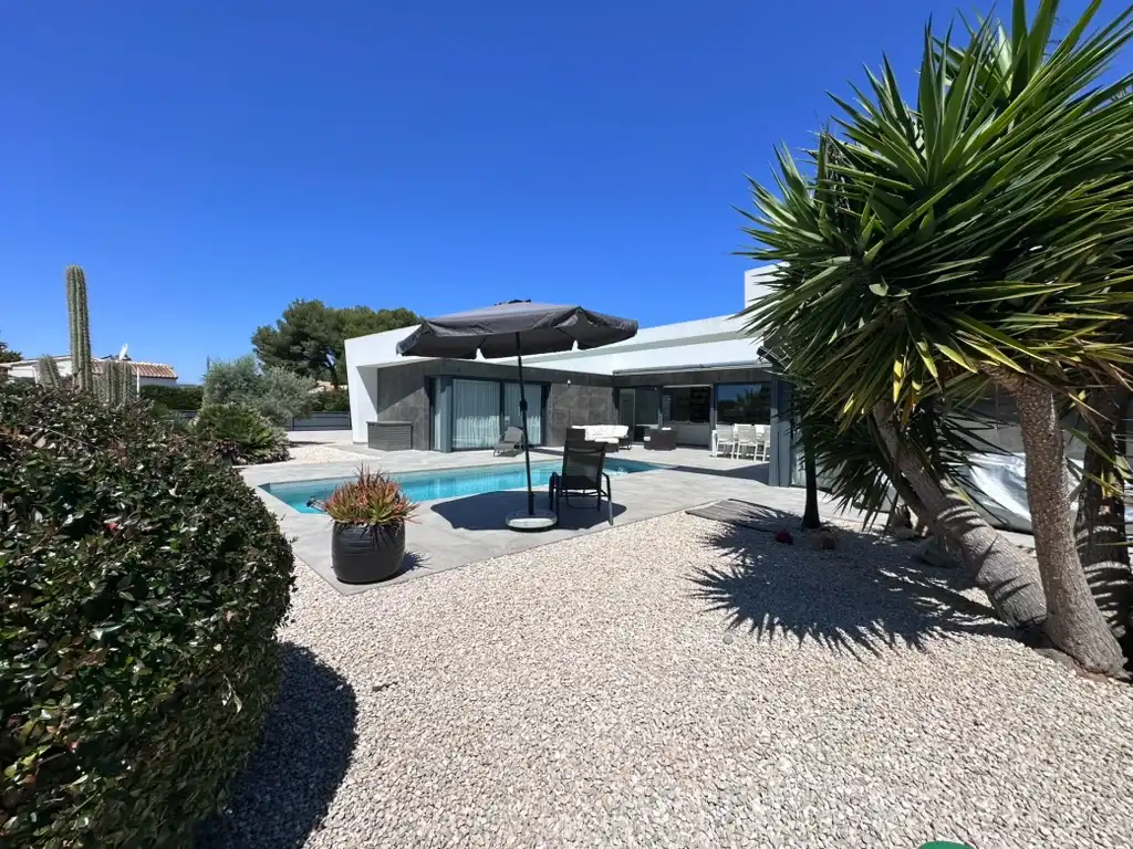 Casa amb piscina en venda a Carrer de la Cuereta, imagen 10