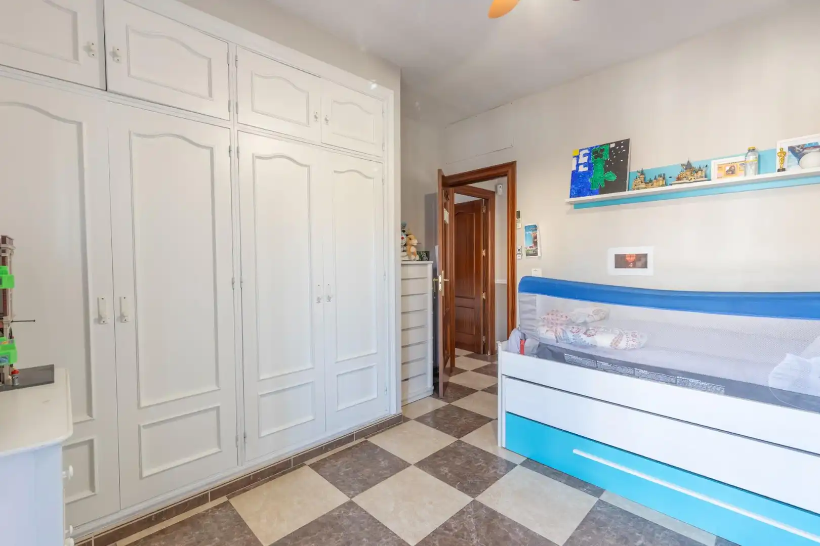 Dormitori de Casa o xalet en venda en Armilla amb Aire condicionat i Terrassa