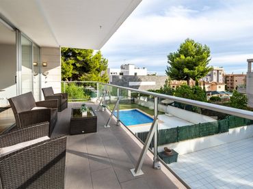 Mini appartamento con piscina in vendita a Portals Nous