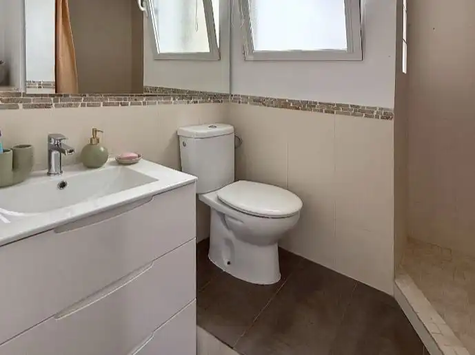 Bathroom of Houses for sale in Gandia  with Air Conditioner, Terrace and Balcony