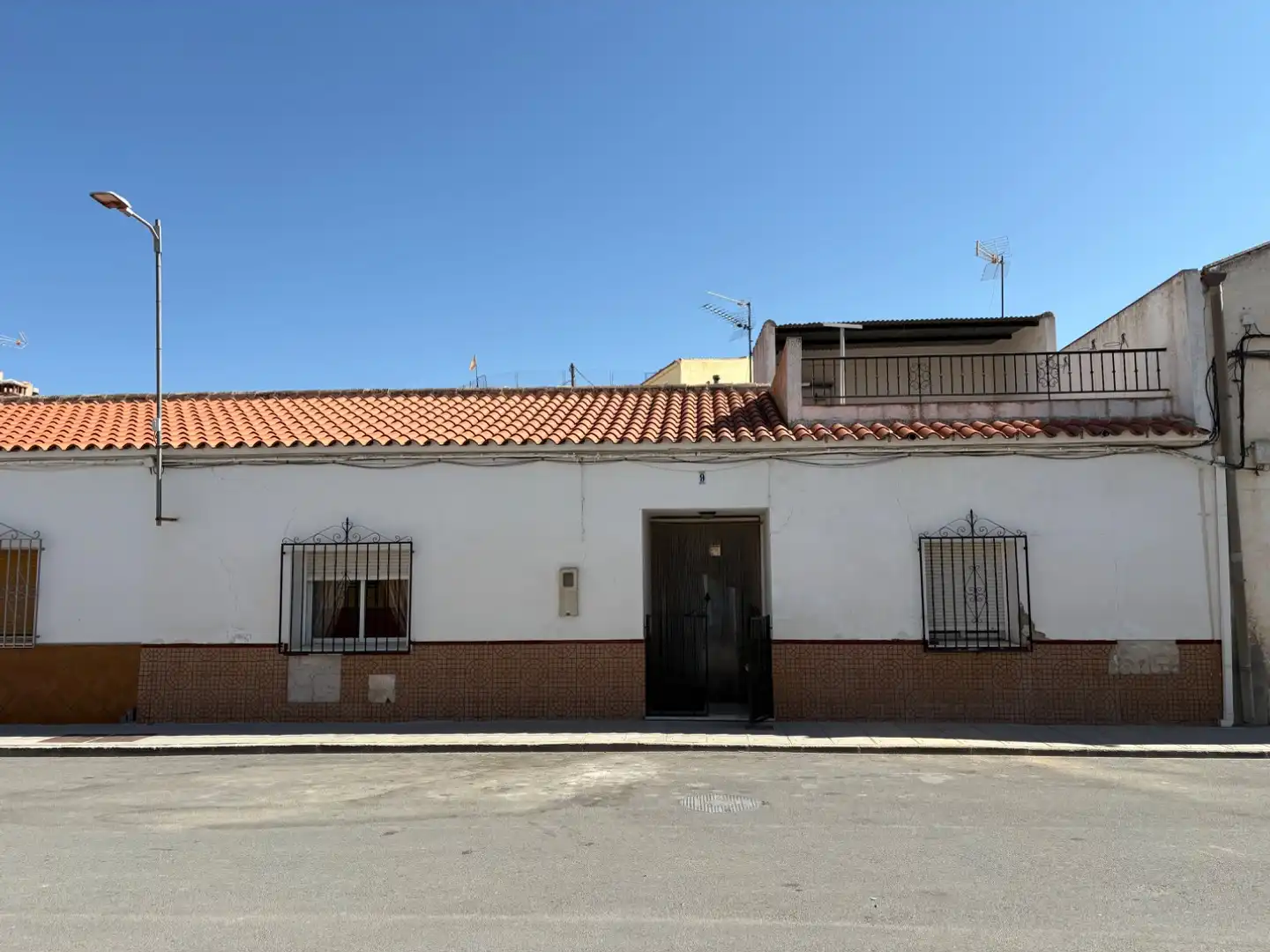 House with garden for sale in Santa Adela 9