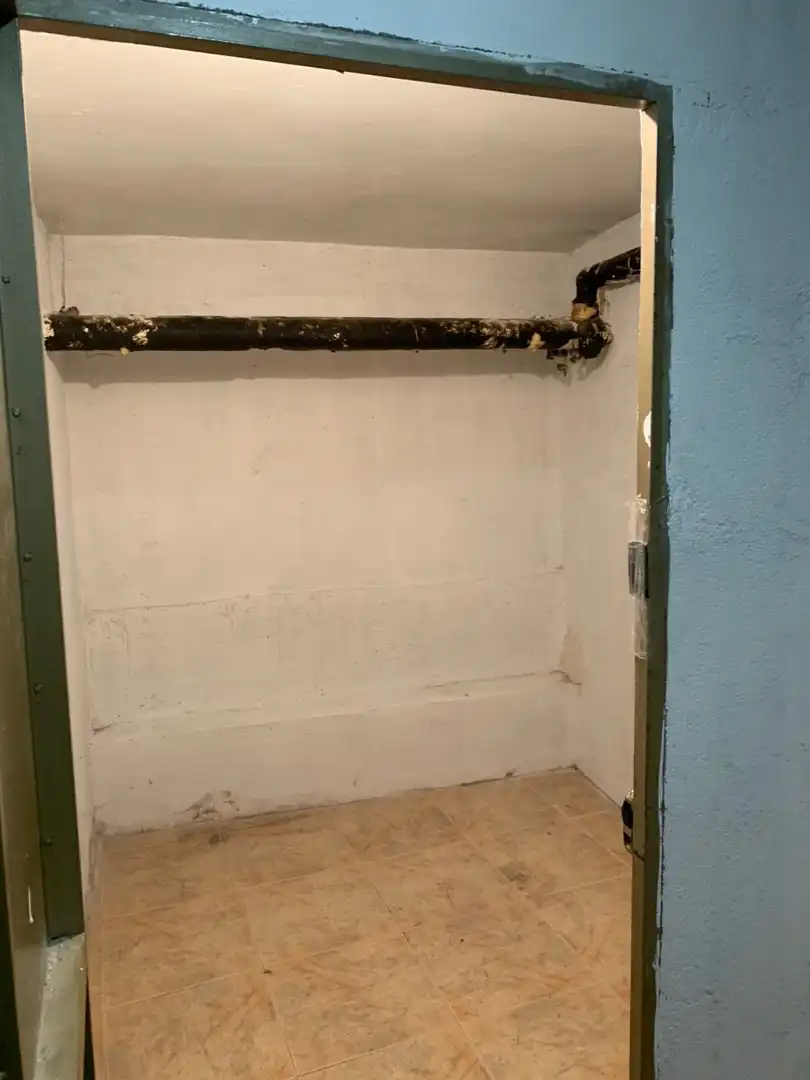 Flat for sale in Madrid  with Heating and Storage room