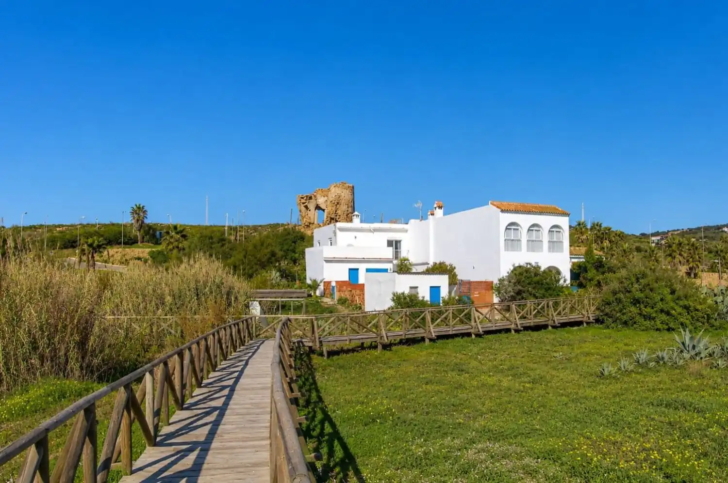 Exterior view of Apartments for rent in Sotogrande  with Air Conditioner, Terrace and Community pool
