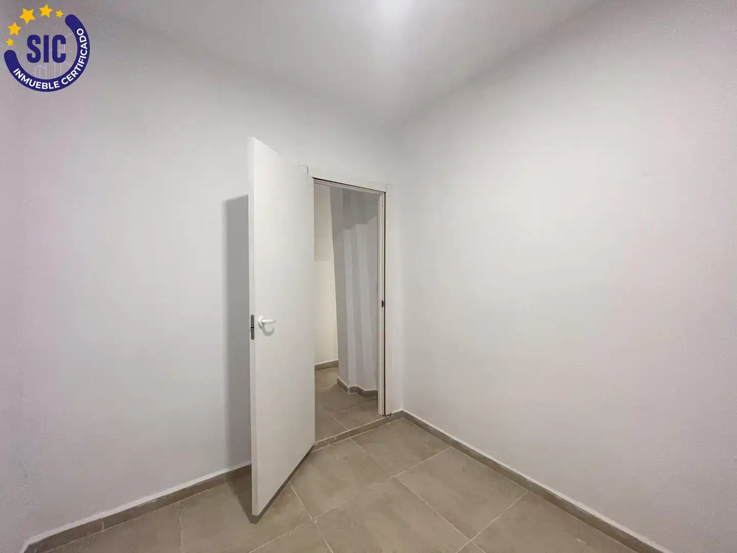 Casa o xalet en venda en Requena amb Balcó
