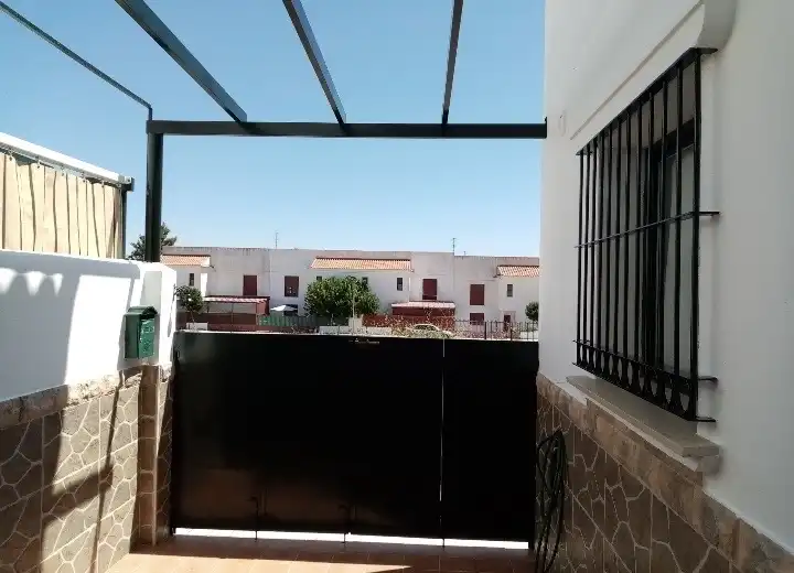 Terrassa de Casa adosada en venda en Olivenza amb Terrassa i Balcó