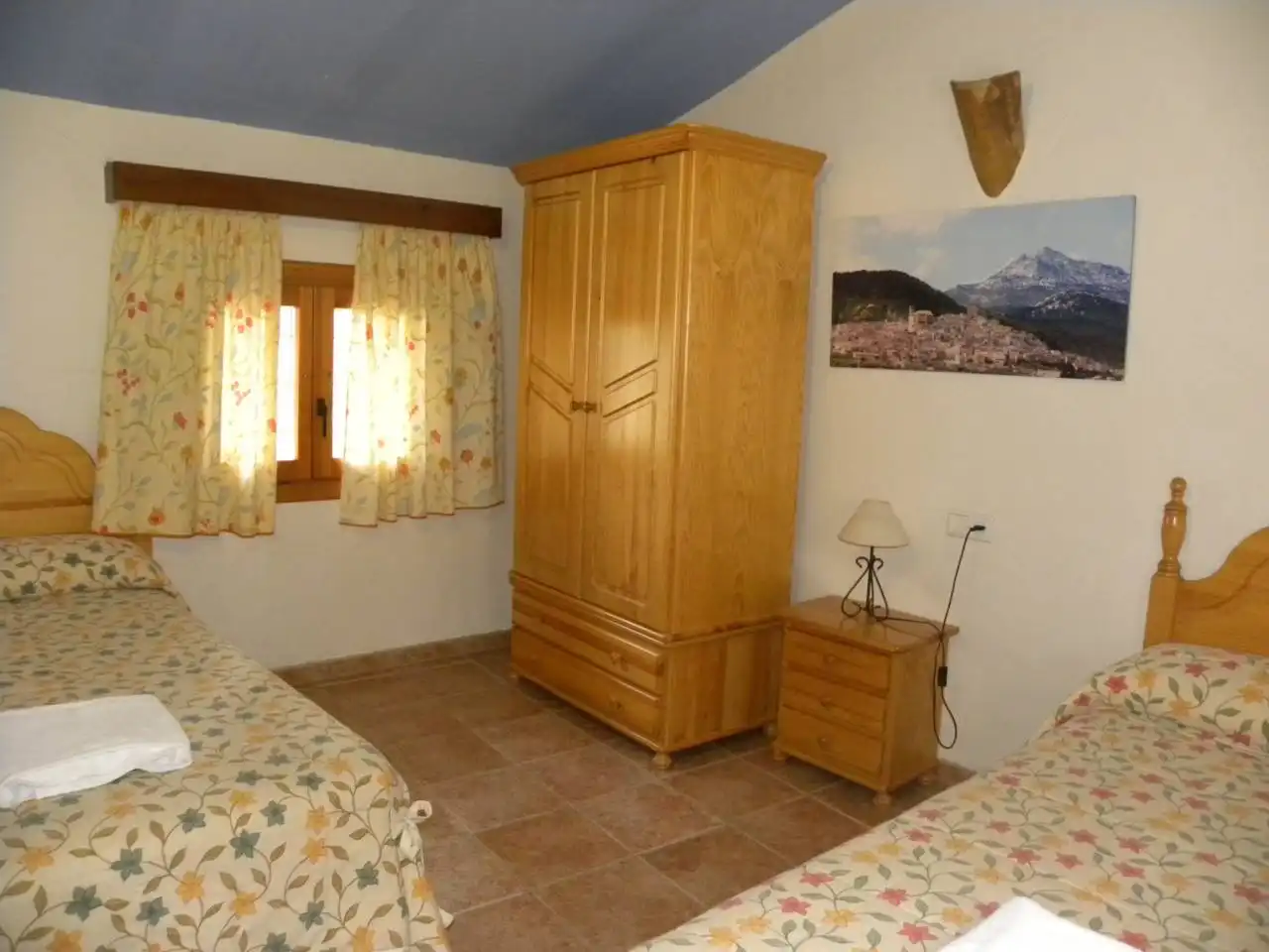 Dormitori de Finca rústica en venda en Moratalla amb Aire condicionat, Calefacció i Jardí privat