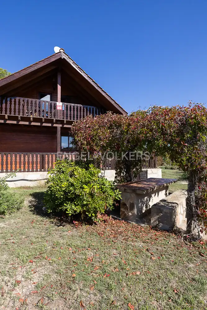 Casa con terrazza in vendita a Montserrat, imagen 2