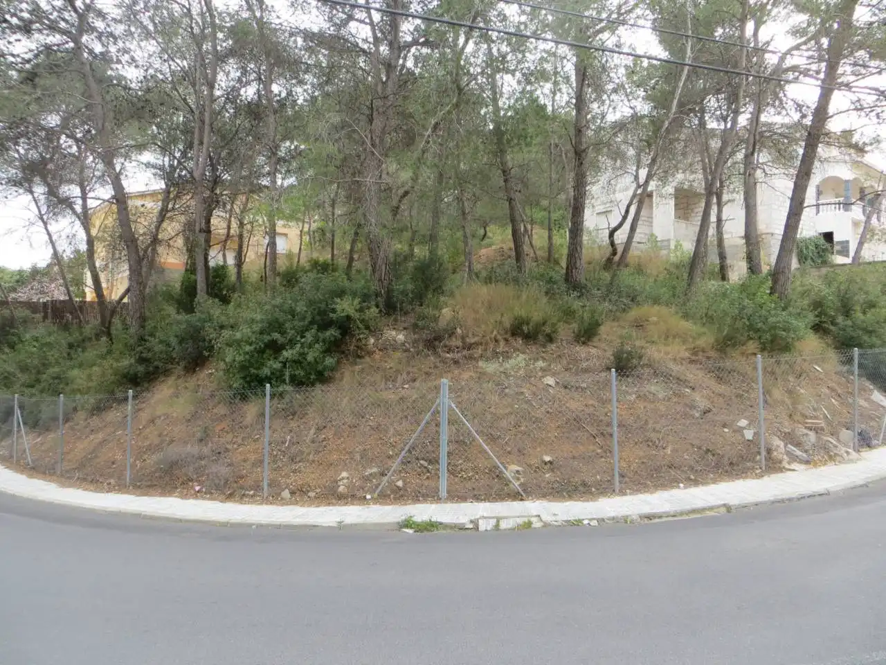 Terrain rustique à vendre à Calle goya 69