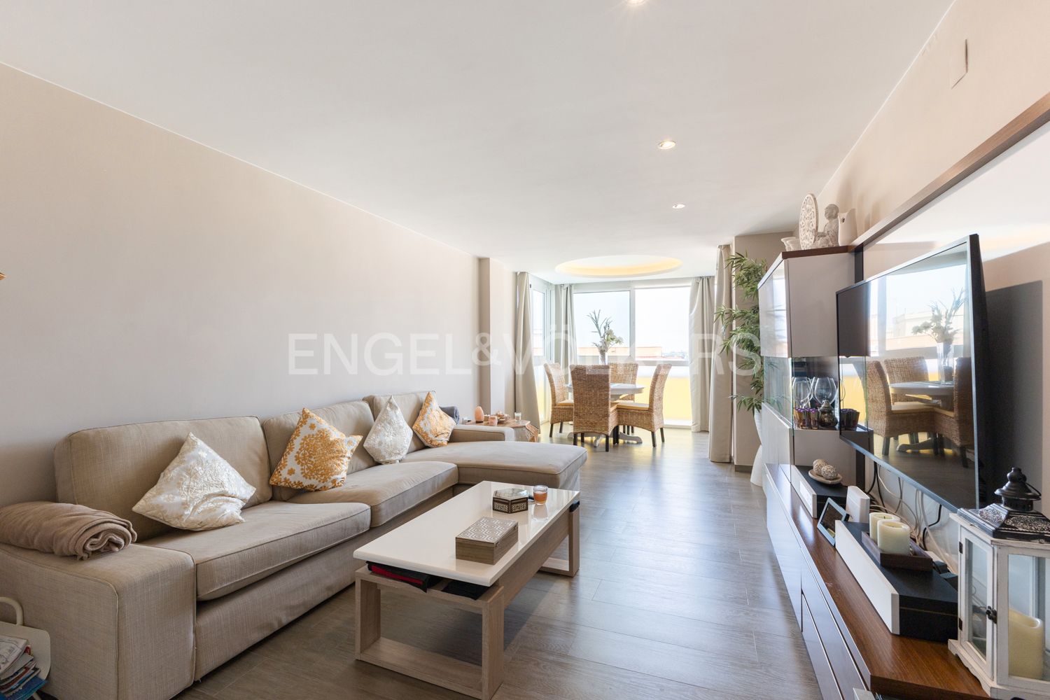 Living room of Apartment for sale in Benicasim / Benicàssim  with Air Conditioner, Heating and Private garden