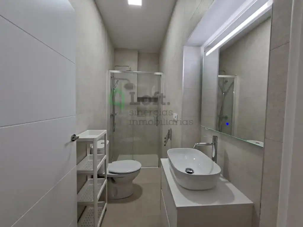 Baño de Piso de alquiler en Badajoz con Amueblado