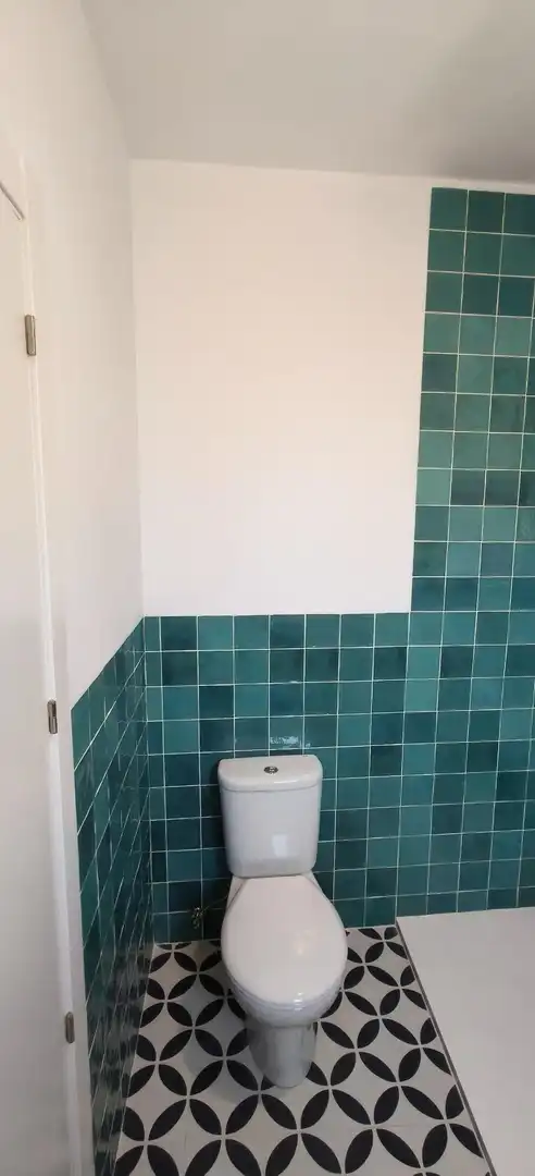 Bany de Casa o xalet en venda en Almazora / Almassora amb Calefacció, Terrassa i Balcó