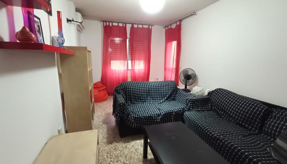 Foto 1 de Pis en venda a Reyes, Madrid