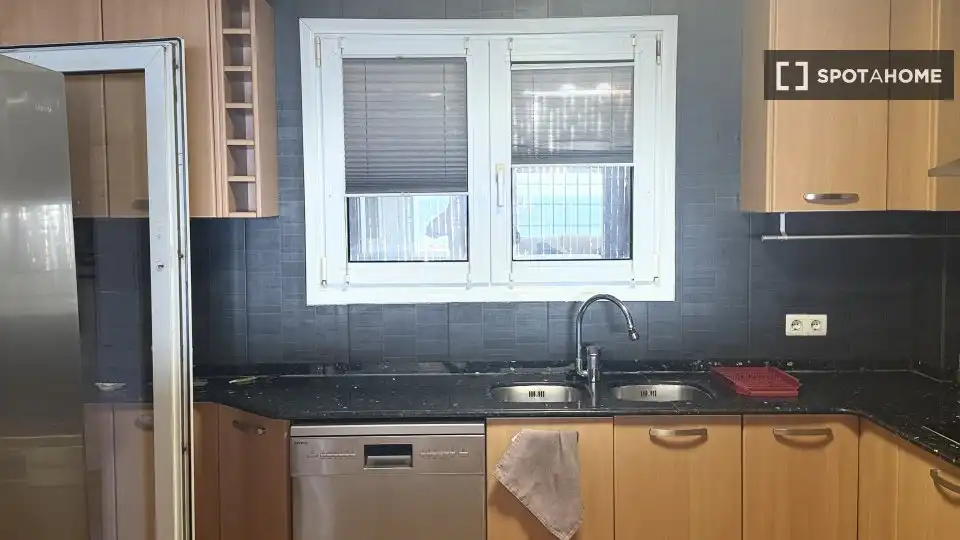 Flat for rent in Can Sans