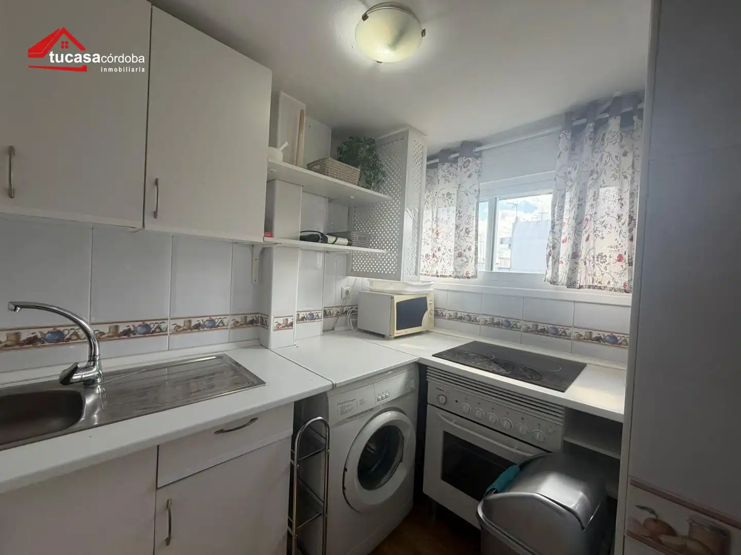 Kitchen of Flat for sale in Córdoba  with Air Conditioner, Terrace and Furnished