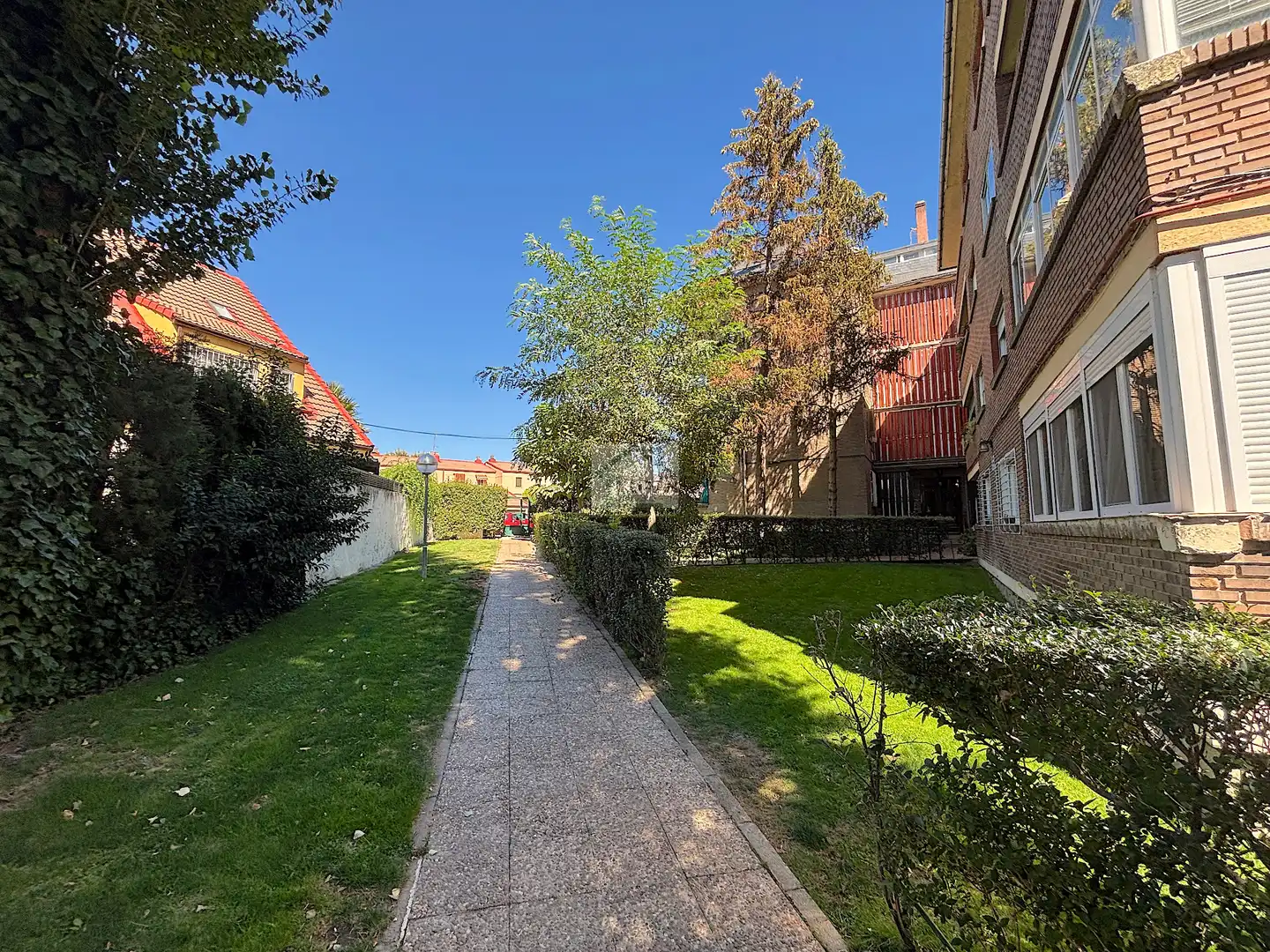 Vista exterior de Piso en venta en Collado Villalba con Aire acondicionado, Calefacción y Parquet