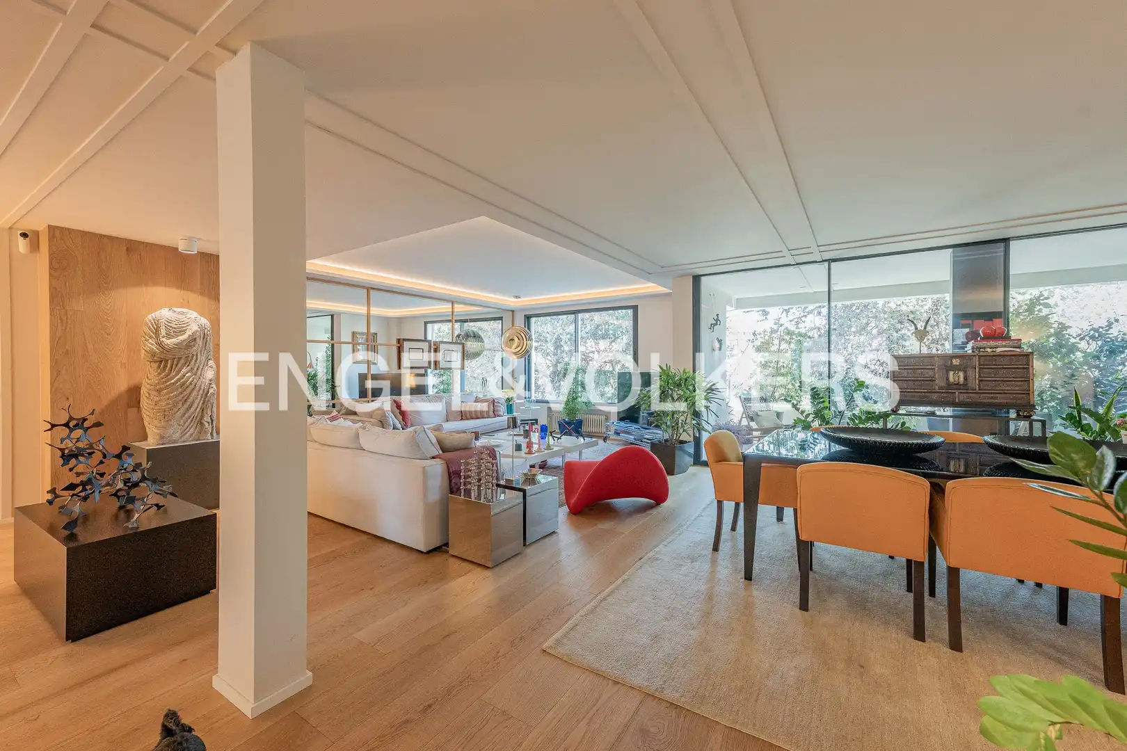 Wohnzimmer von Wohnung zum Verkauf in Madrid mit Klimaanlage, Heizung und Privatgarten